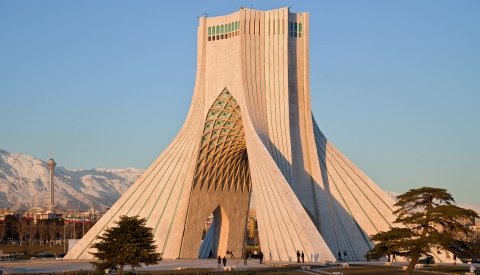 Irán y ruta de la seda en tren