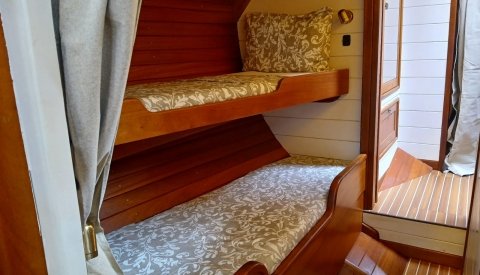 Buddha Boat
