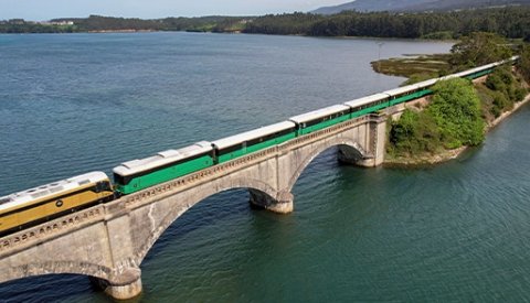 En Tren de lujo por la Costa Verde