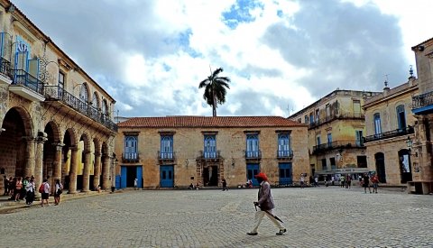 Cuba. Superfiesta Single