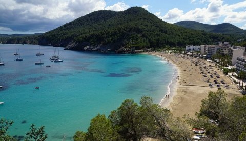 Velero a Ibiza y Formentera