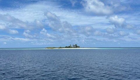 Maldivas Entre Atolones