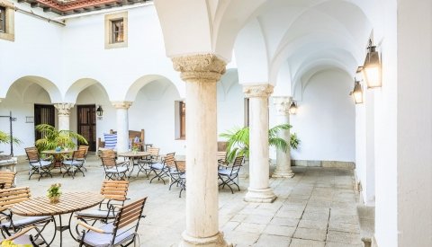 Extremadura Monumental Single