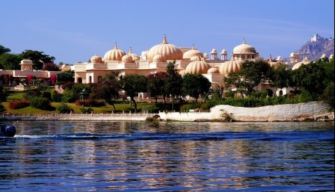 En tren de lujo por India