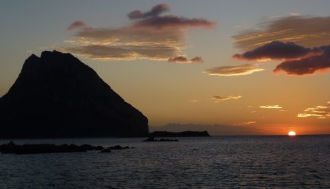 Bellezas de Cerdeña en Velero