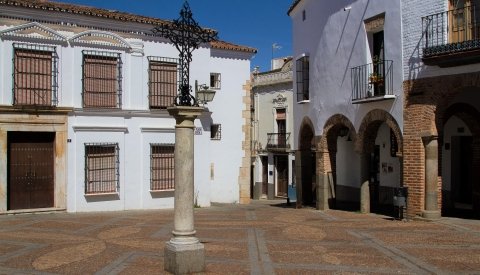 Extremadura Monumental Single