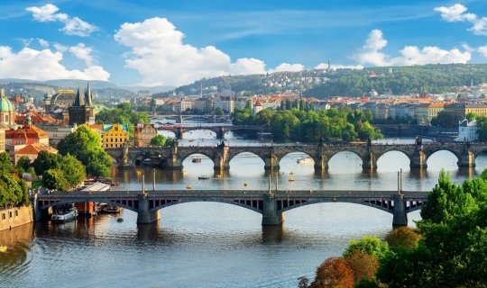 Praga Single, ciudad dorada
